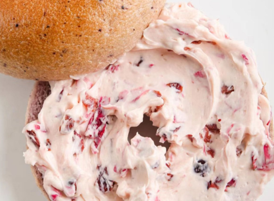 Rose-&-Cream-Cheese-Bagel